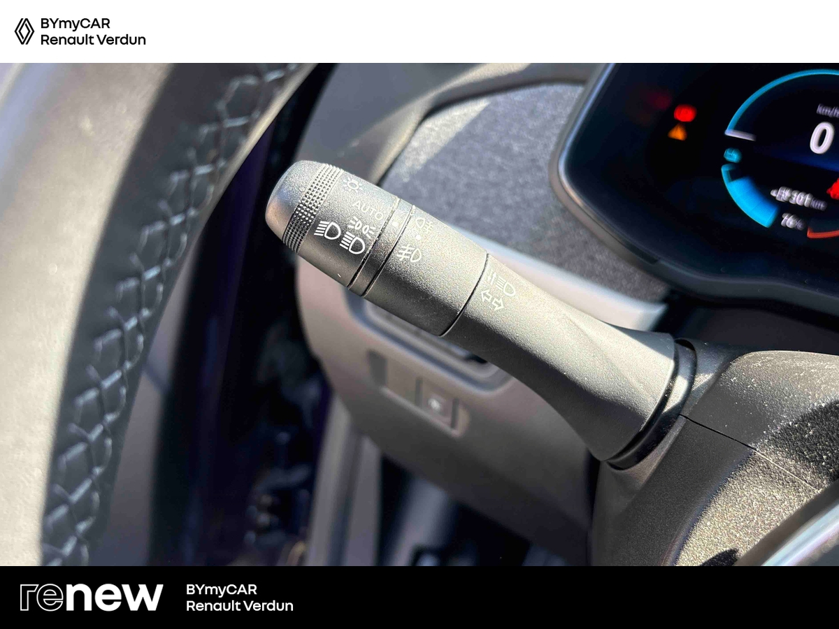 Renault Zoe R110 - 22B — photo 19