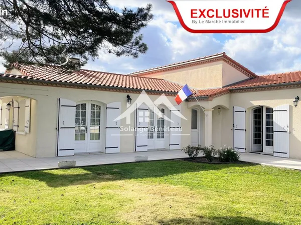Villa 5 pièces 143 m²
