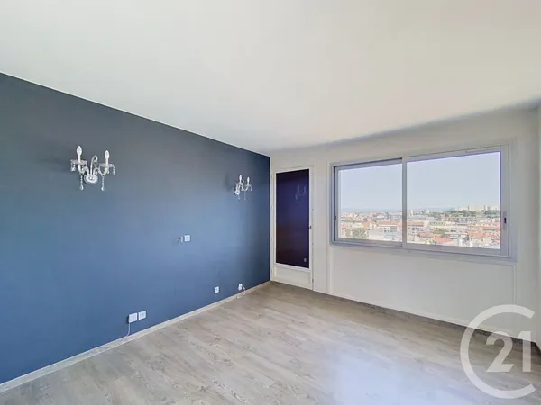 Appartement 4 pièces 65 m²