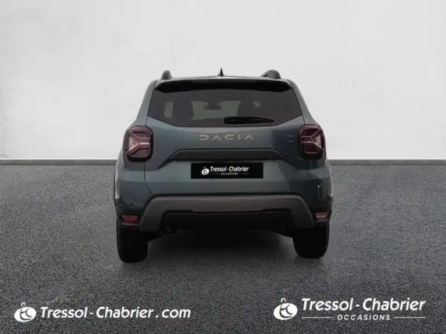 Dacia Duster tce 150 4x2 edc extreme — photo 4