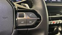 Peugeot 2008 1.2 PureTech 130ch S&S GT EAT8 — photo 27
