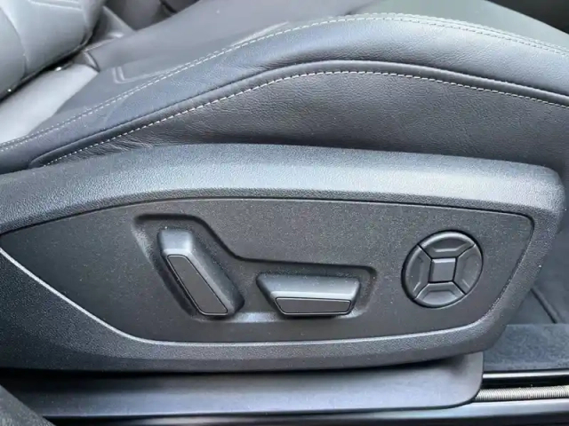 Audi Q3 35 tfsi 150 ch s tronic 7 — photo 52