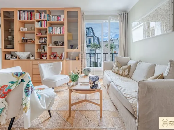 Appartement Paris 2 pièces 50 m2