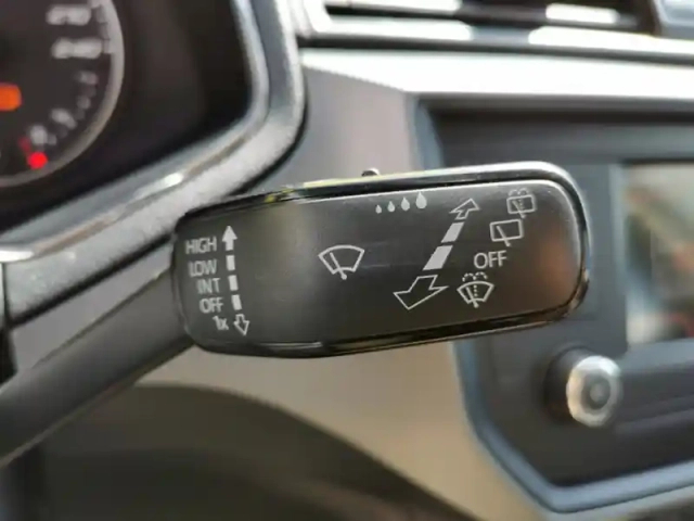 Seat Ibiza style 1.0 tsi 95 ch bvm5 — photo 16