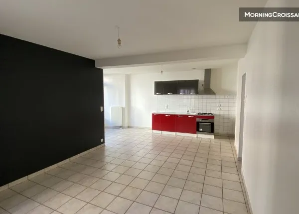 Logement vide avec 2 chambres