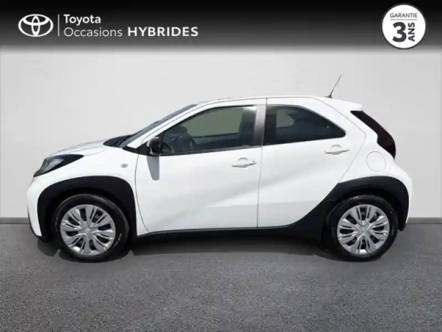 Toyota Aygo X 1.0 vvt-i 72ch dynamic — photo 2