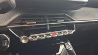 Peugeot 208 1.2 Hybrid 110ch Allure e-DCS6 — photo 15