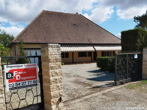 🏡 Maison de 155 m² don 115 habitable et 40m2 de garage attenant 5600 m² - Grand Garage de 150 m² - C