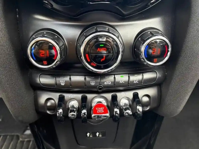 Mini Mini cabriolet cooper 136 ch bva7 — photo 19