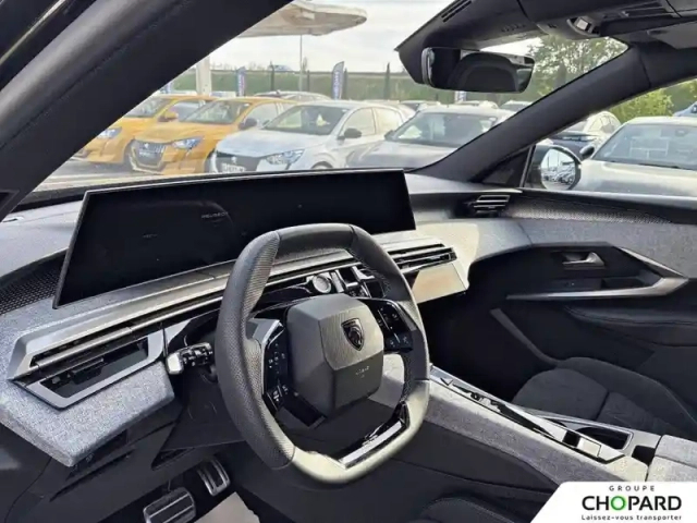 Peugeot 5008 hybrid 136 e-dcs6 — photo 12