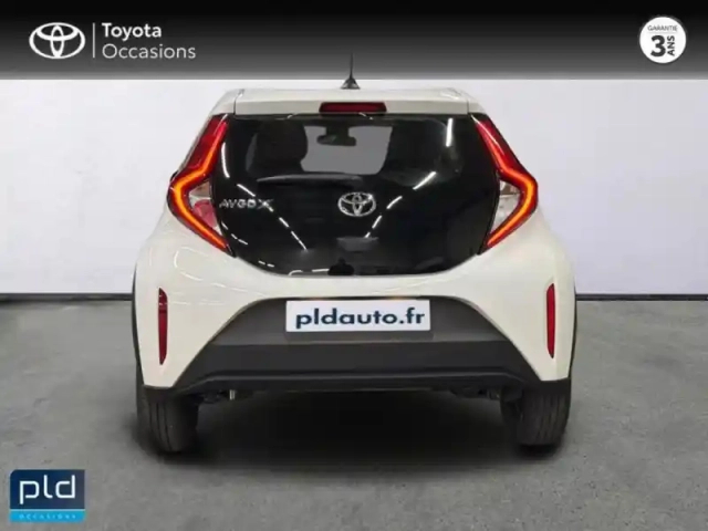 Toyota Aygo X 1.0 vvt-i 72ch dynamic — photo 7