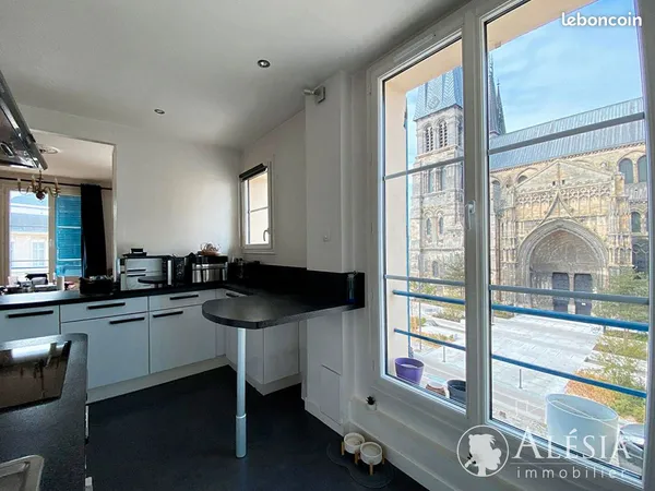Duplex 4 pièces 80 m²
