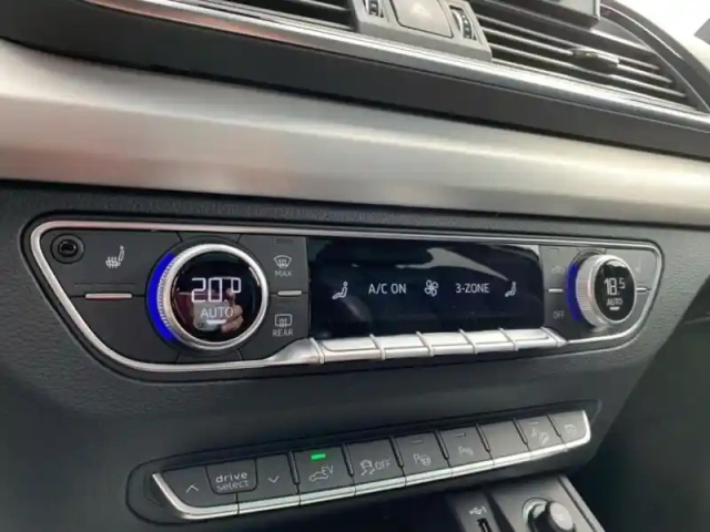 Audi Q5 50 tfsi e 299ch s line quattro s tronic 7 — photo 15
