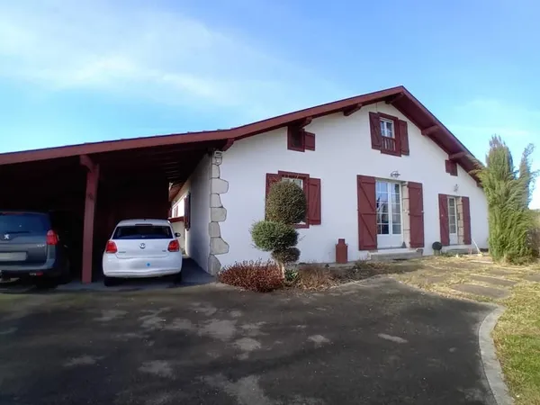 MAISON 247 m² à 12 mn au sud de DAX + T2