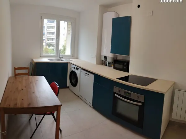 Appartement T4 meublé traversant 64 m² - Rénovation complète - Chambéry