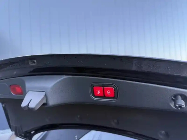 Mercedes Cla 220 d amg line — photo 14