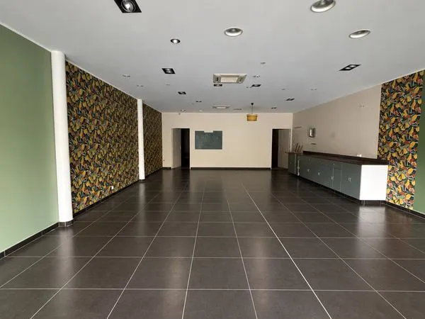 Local commercial 130 m² Roubaix