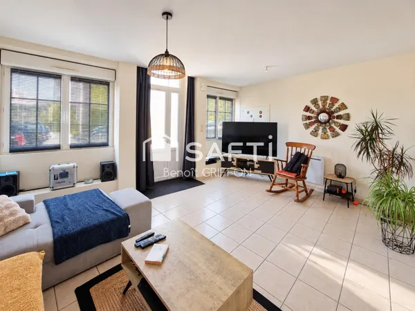 Maison avec locataire en place