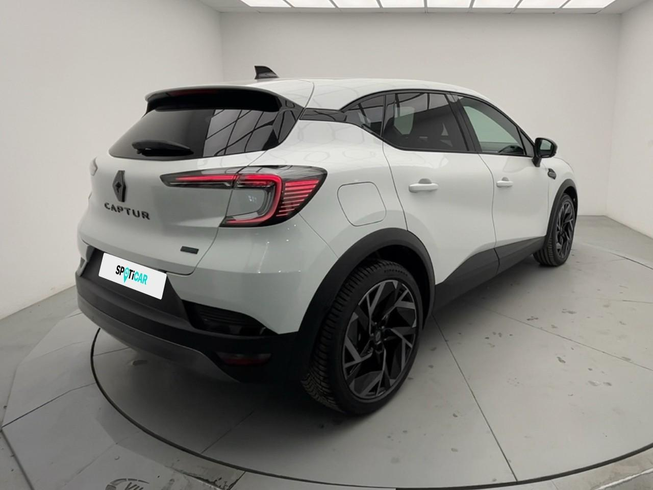 Renault Captur e-tech full hybrid 145 ch esprit alpine — photo 5