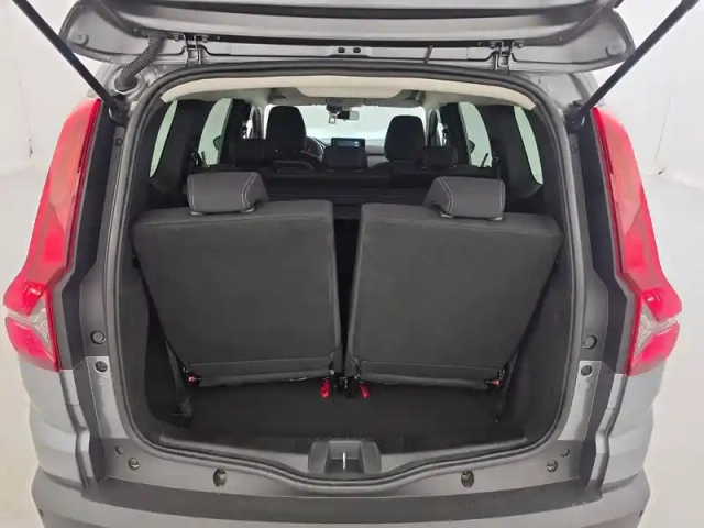 Dacia Jogger tce 110 7 places — photo 39
