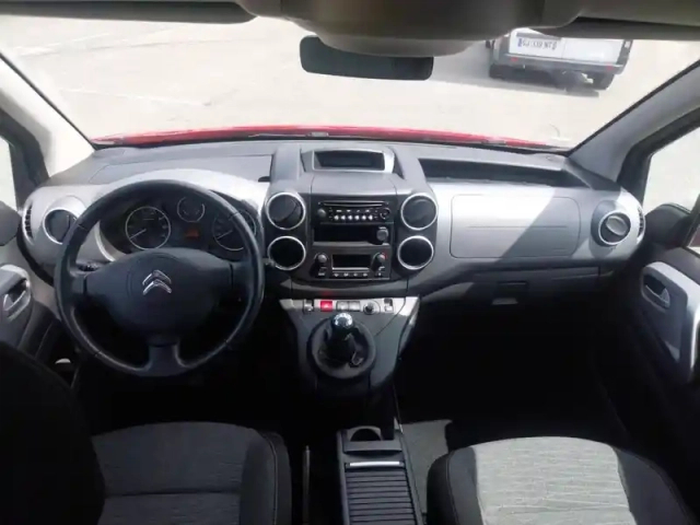 Citroën Berlingo multispace bluehdi 100 bvm5 — photo 25