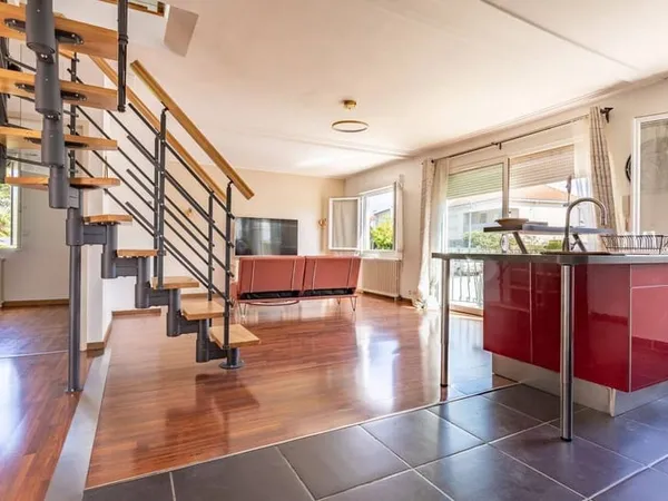 Maison 6 pièces 110 m²