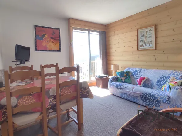 APPARTEMENT - LES ANGLES