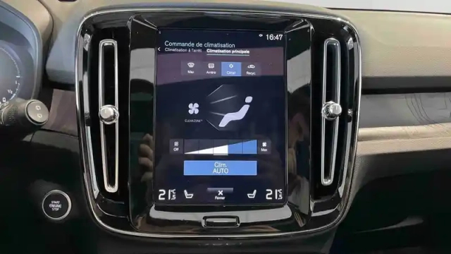 Volvo Xc40 t4 recharge 129+82 ch dct7 — photo 48