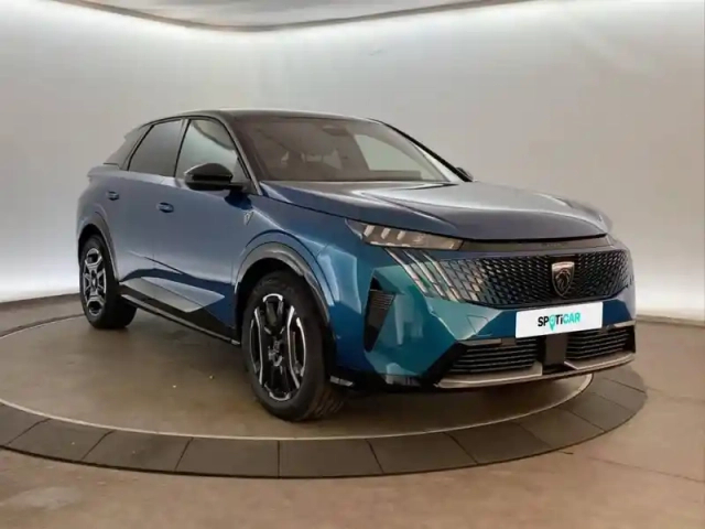 Peugeot 3008 hybrid 145 e-dcs6 — photo 10