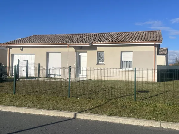 Maison 3 chambres + garage
