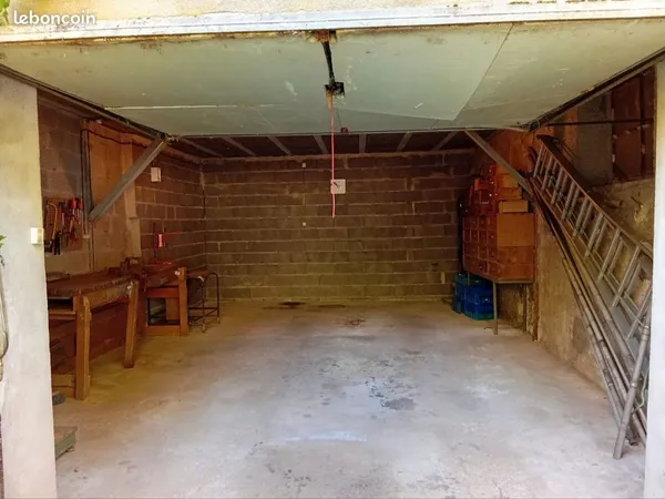 Stationnement Vente Longuyon 20000€