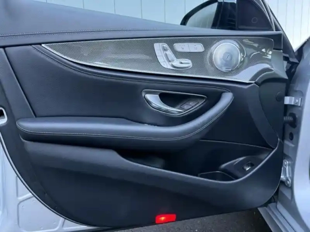 Mercedes Classe E berline 350 d 4matic fascination — photo 15