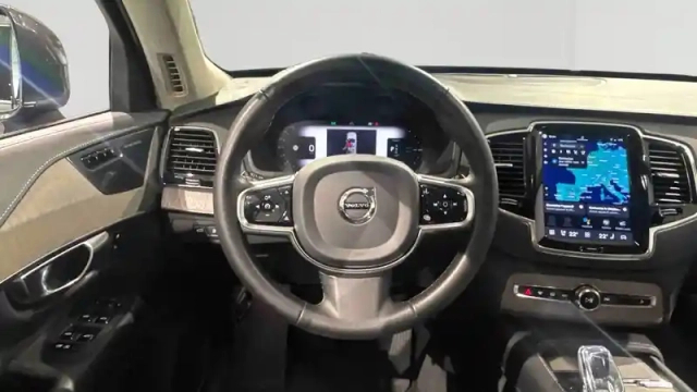 Volvo Xc90 recharge t8 awd 310+145 ch geartronic 8 7pl — photo 14