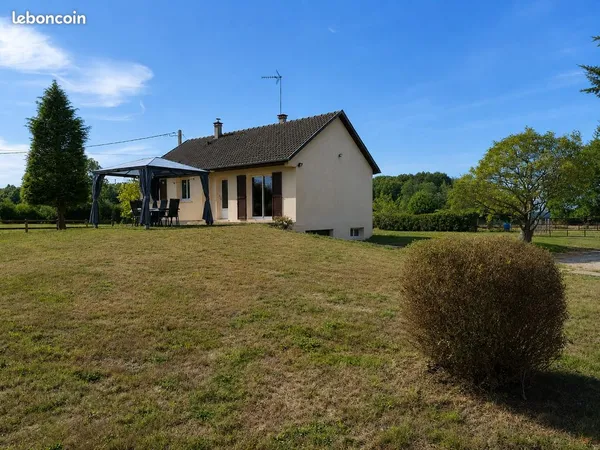 Maison de campagne 3 chambres - terrain 2 652 m² - sous-sol total