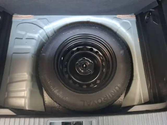 Renault Captur tce 140 - 21 — photo 26