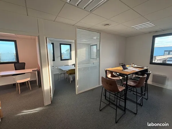 Bureaux 113 m² Plérin
