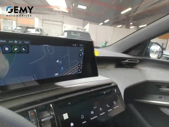 Peugeot 3008 electrique 210 ch 73 kwh — photo 13