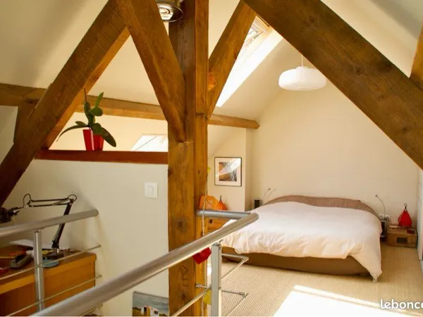 Loue T3 Duplex meublé