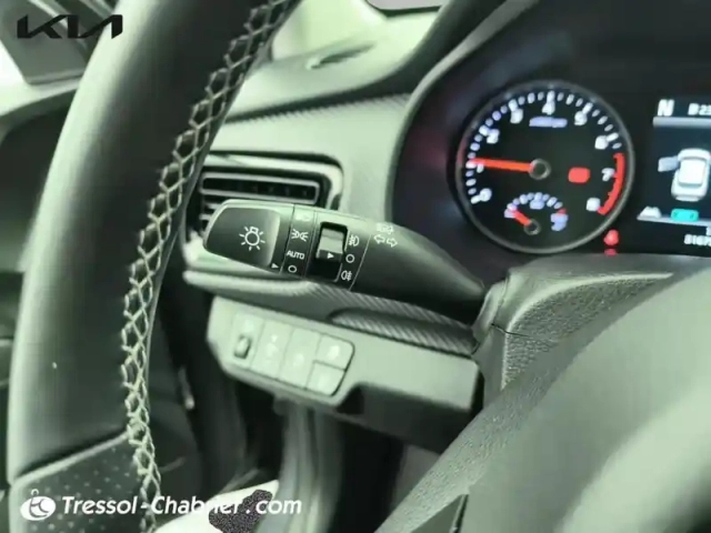 Kia Stonic 1.0 t-gdi 120 ch mhev bvm6 gt line — photo 18