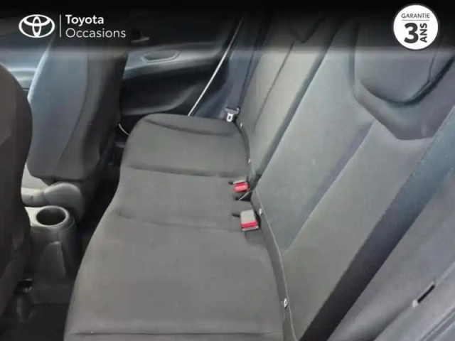 Toyota Aygo X 1.0 vvt-i 72ch dynamic — photo 12