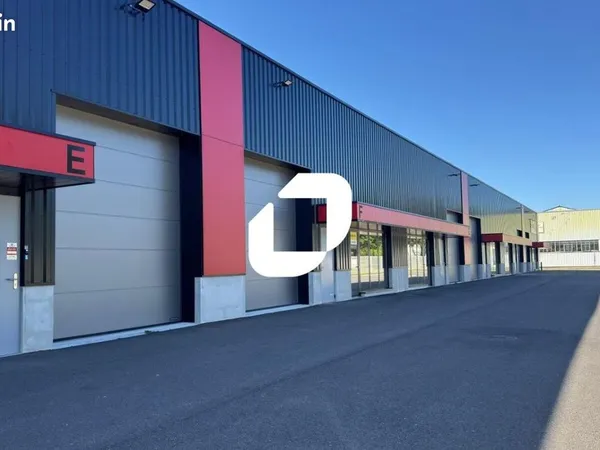 Local d'activité 507 m²