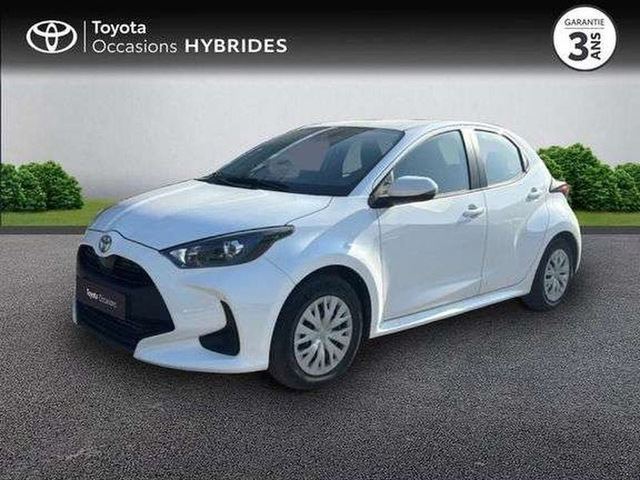Toyota YARIS Toyota Yaris 116h Dynamic 5p MC24