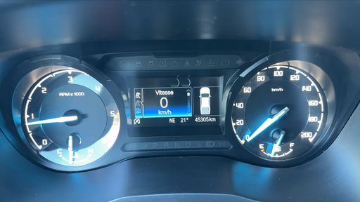 Ford Ranger 2.0 EcoBlue 170 - Xlt – 2021 – 45305 km – Diesel – Boîte Manuelle — photo 39