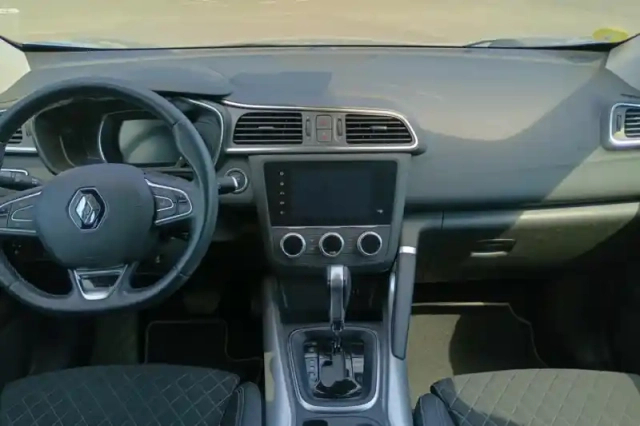 Renault Kadjar blue dci 115 edc — photo 9