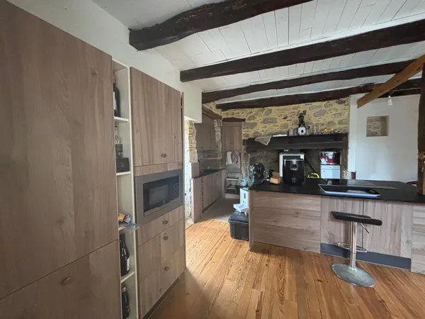 Jolie maison en pierre