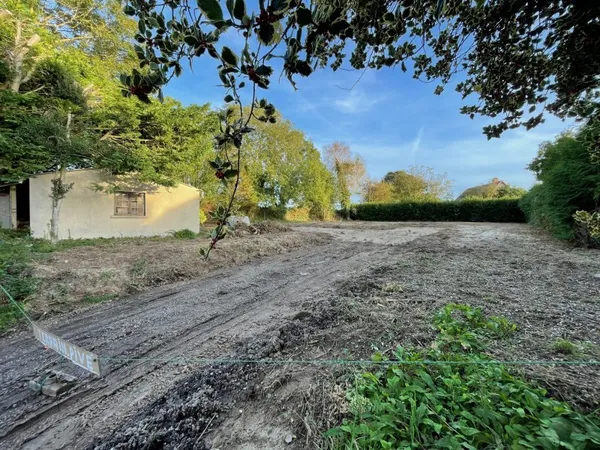 Terrain 1500 m²