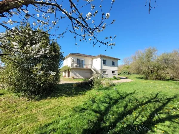 Maison 8 pièces 167 m²