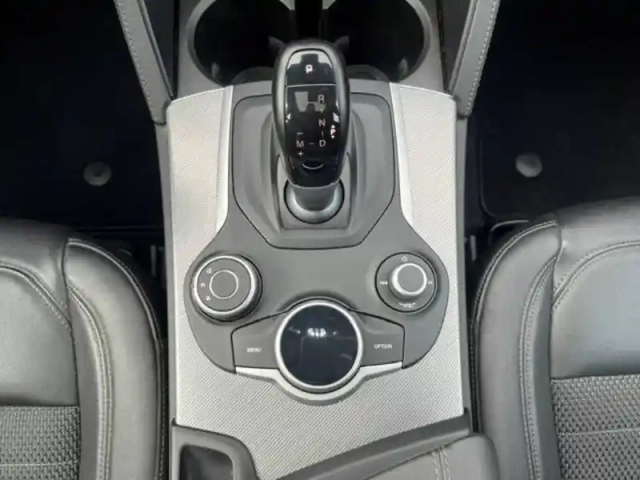 Alfa Romeo Stelvio 2.2 180 ch at8 — photo 18