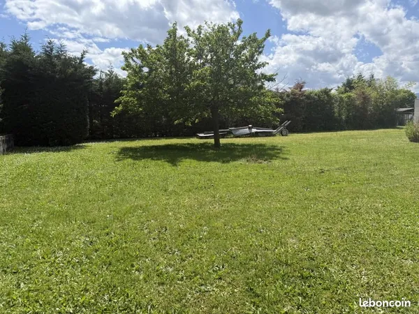 Terrain 1 227 m² Saint Marcellin En Forez