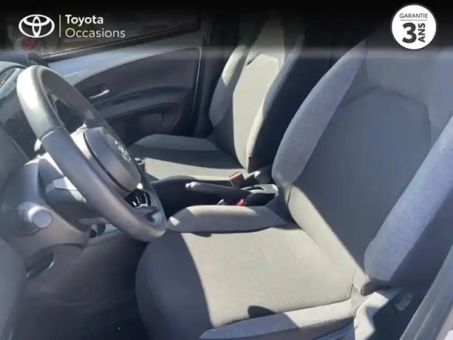 Toyota Aygo X 1.0 vvt-i 72ch dynamic my24 — photo 11